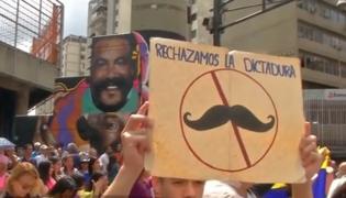 Criză în Venezuela. Mai mulţi jurnalişti străini au fost reţinuţi