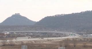 Bugetul pe 2019, cu gafe. Guvernul a uitat de Autostrada Unirii, obligatorie prin lege