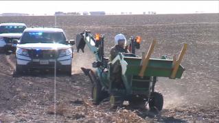 Fugar care lovise un polițist, urmărit cu viteza melcului, în Texas