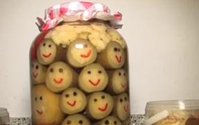 Murături de export, afacere pe bani frumoşi. Varza românească ia drumul Italiei, Angliei sau Spaniei