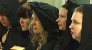 Vladimir Putin, susținut de vrăjitoarele din Rusia