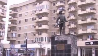 40.000 de euro pentru a muta o statuie dintr-un parc în altul, la Câmpina