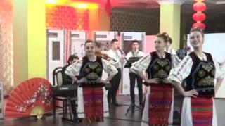 Noul an chinezesc, sărbătorit cu dans, cântec şi culoare la Deva