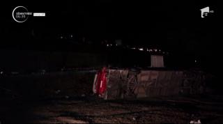 Un autocar cu aproape 50 de pasageri s-a răsturnat într-o prăpastie, pe o autostradă din Macedonia. 13 oameni au murit