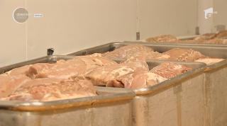 Carne din zonă cu pestă porcină din Ungaria, în magazine și depozite din România