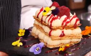 Panseluţele comestibile, bogate în vitamine şi minerale, folosite tot mai des de bucătari