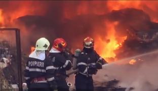 Incendiu puternic la un centru remat, în apropiere de Bucureşti, pornit de la un cockatil Molotov