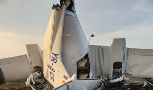 Avion prăbușit la Tuzla. Un elev a murit, iar instructorul a fost rănit