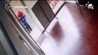 Un bărbat înarmat cu un pistol a jefuit o casă de amanet din localitatea Bumbeşti-Jiu