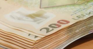 Rate reduse cu 50% până la jumătatea anului, promisiune făcută în numele Guvernului