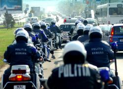 Poliţişti de la rutieră, umiliţi de un şofer pe care l-au oprit pentru un control de rutină, în Timiş