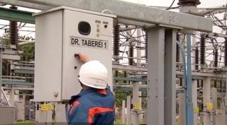 Ordonanţa Lăcomiei va majora facturile la energie electrică, telefonie şi cablu