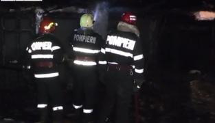 A fost o noapte de foc pentru pompierii nemţeni, după ce un incendiu puternic izbucnit la o gospodărie din comună