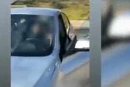 Adolescentă arestată după ce a condus cu 220 de km pe oră, live pe Facebook