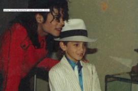 La 10 ani de la moartea lui Michael Jackson, un nou documentar revine asupra acuzaţiilor de pedofilie