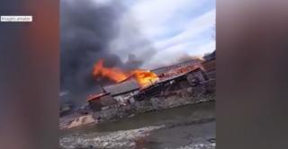 Incendiu violent la Slănic Moldova. O familie a rămas pe drumuri, după ce focul le-a distrus casa