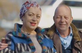 Cadoul de 8 martie, o misiune dificilă chiar şi pentru actorii din "Fructul Oprit"