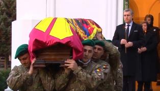 Regele Carol al II-lea va fi deshumat, pentru a fi înmormântat lângă fiul său, Regele Mihai I