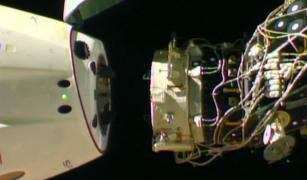 Capsula spaţială Dragon, produsă de SpaceX, a revenit pe Pământ