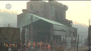 Veche oțelărie, demolată prin implozie în Statele Unite