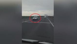Cine este şoferiţa filmată gonind pe contrasens, pe autostrada A1 Arad - Nădlac (Video)