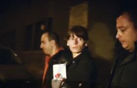 Închisoare pe viaţă pentru criminala care a împins o tânără în faţa metroului