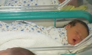 Criză de moașe în România: sunt de 11 ori mai puține decât este nevoie