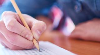 Perlele de la simularea pentru Bacalaureat 2019. Ce au scris elevii în lucrări