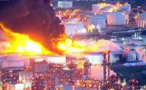 Incendiu uriaș în Houston, la un depozit de substanțe chimice