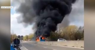 Un elev de 13 ani, erou în autobuzul cu 52 de copii, incendiat la Milano