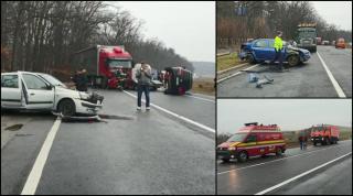 Carambol cu 7 maşini în Braşov. Traficul este blocat complet pe DN1 Codlea - Vlădeni