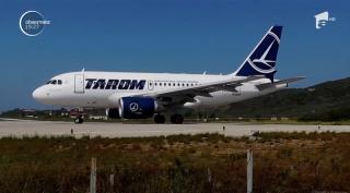 Cursă Tarom întârziată pe Otopeni din cauza unui avion cu scurgeri la motor