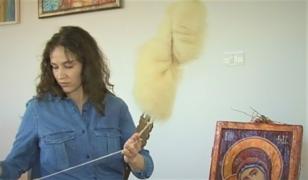 Oana Tudose, designerul român care face din lână adevărate piese de artă