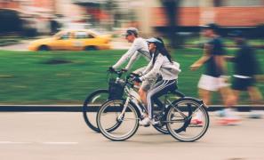 Bicicleta, preferată de români mai mult în weekend