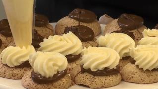 Reţetele de prăjituri la modă, dezvăluite de Alina Dulămescu