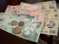 Comisioanele bancare, capcana nevăzută. Există taxe necunoscute pe care le putem evita