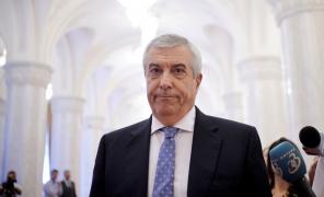 Tăriceanu, îngrijorat de soarta covoarelor pe care calcă turiștii când vizitează Parlamentul