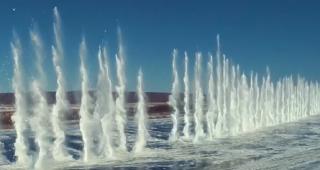 Chinezii au detonat gheaţa de pe fluviul Amur, de la graniţa cu Rusia