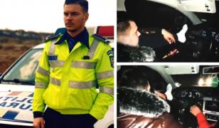 Poliţist din Argeş, filmat în timp ce conduce cu un picior pe volan: 'Mare barosan, Boby din Argeş'