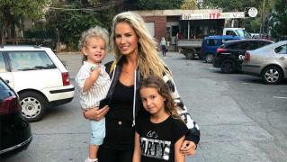 Reguli de parenting cu Andreea Bănică. Sfaturi despre alăptare