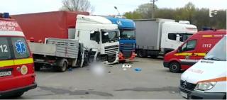 Un mort şi şase răniţi, după un accident produs la Jilava