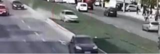 Cascadorie periculoasă în trafic pe un bulevard din Galați