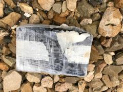 150 de kilograme de cocaină recuperate de poliţişti de pe litoral, după ce barca unor traficanţi s-a răsturnat