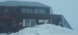 Ninsori și viscol înainte de Paște