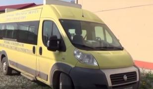 Situaţie revoltătoare într-o comună din Caraş-Severin. Localnicii nu au niciun mijloc de transport public (Video)