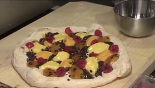 Pizza, noul deliciu pentru desert. Idei de reţete şi sfaturi de la bucătari (Video)