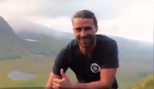 Un jucător de rugby din Irlanda a reuşit să obţină un job de vis (Video)