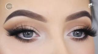 Smokeliner, machiajul de petrecere preferat de tot mai multe femei