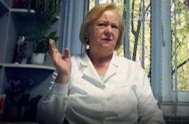 Medic fals descoperit în Bucureşti. Este acuzată că a tratat paciente timp de 25 de ani