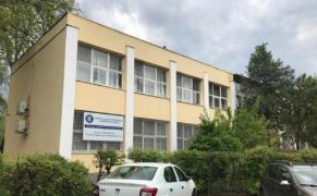 Plângere penală pentru îngrijitoarele de la creşa groazei din Iaşi